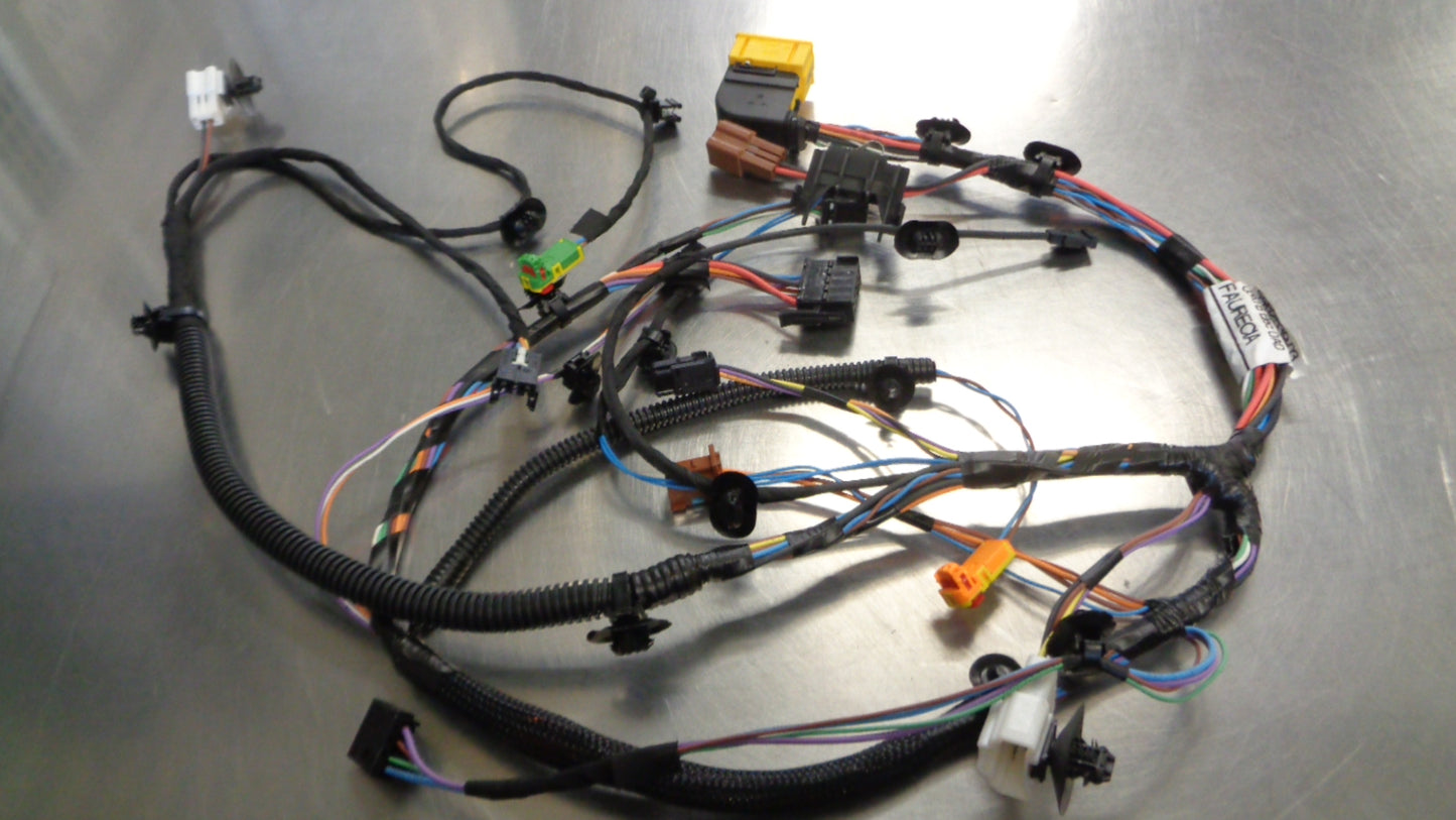 Renault Megane III Genuine Right Hand Front Seat Harness New Part