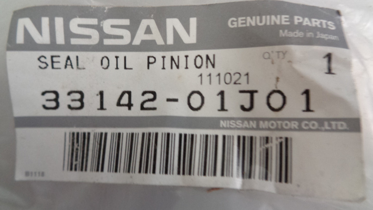 Nissan GQ-GU Patrol Genuine Transfer Case Pinion Seal New Part