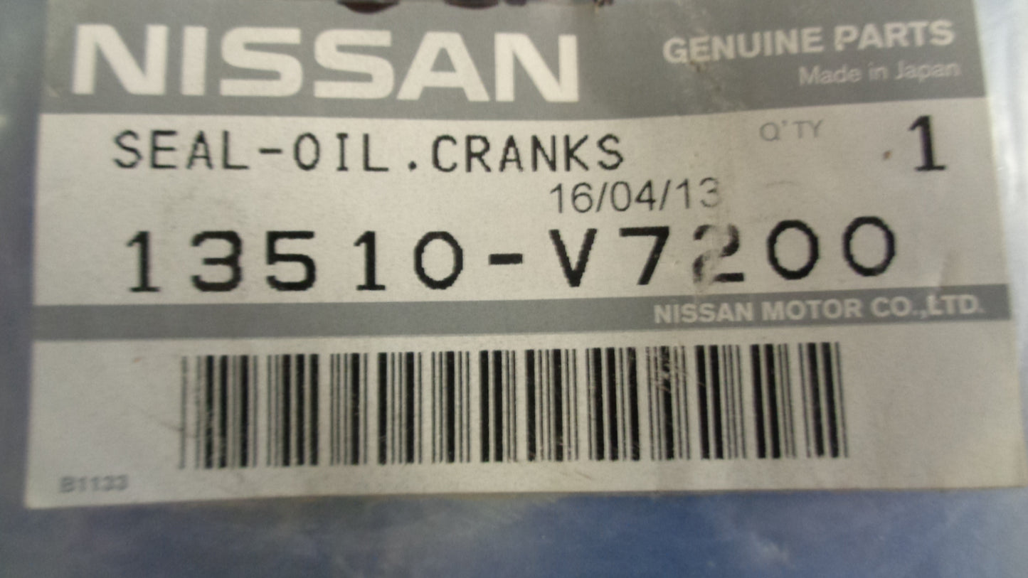 Nissan Y60 Patrol Genuine Crankshaft Oil Seal New Part