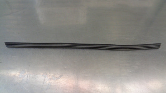 Toyota Prius V Genuine Right Hand Window Wiper Blade Rubber New Part
