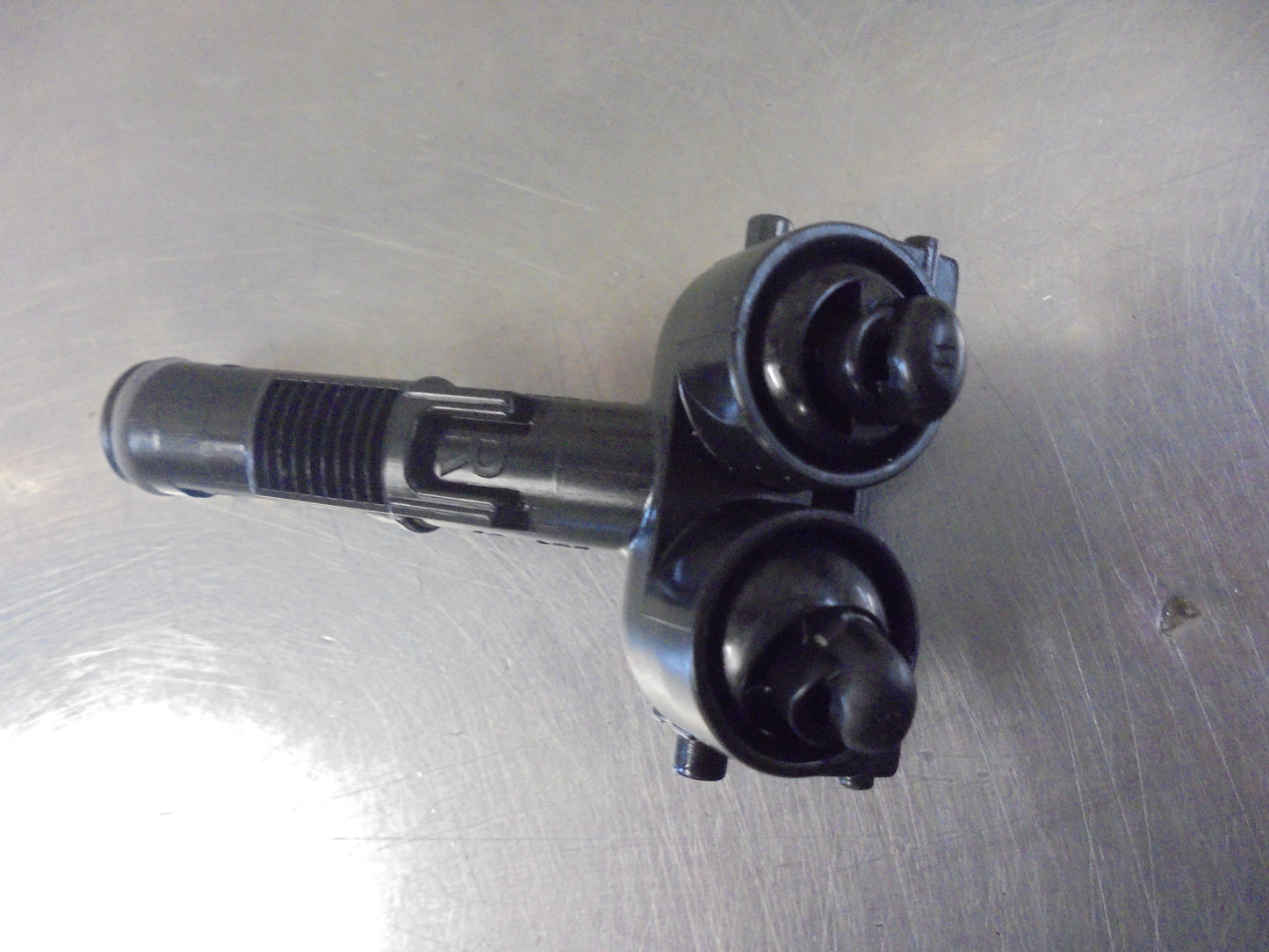 VW Touareg Genuine Passenger Side Headlight Washer Nozzle New Part