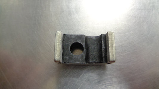Isuzu FXZ Genuine Air Pipe Clip New Part