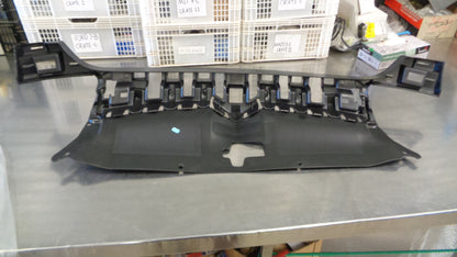 Citroen C4 Genuine Front Radiator Grille Bracket New Part