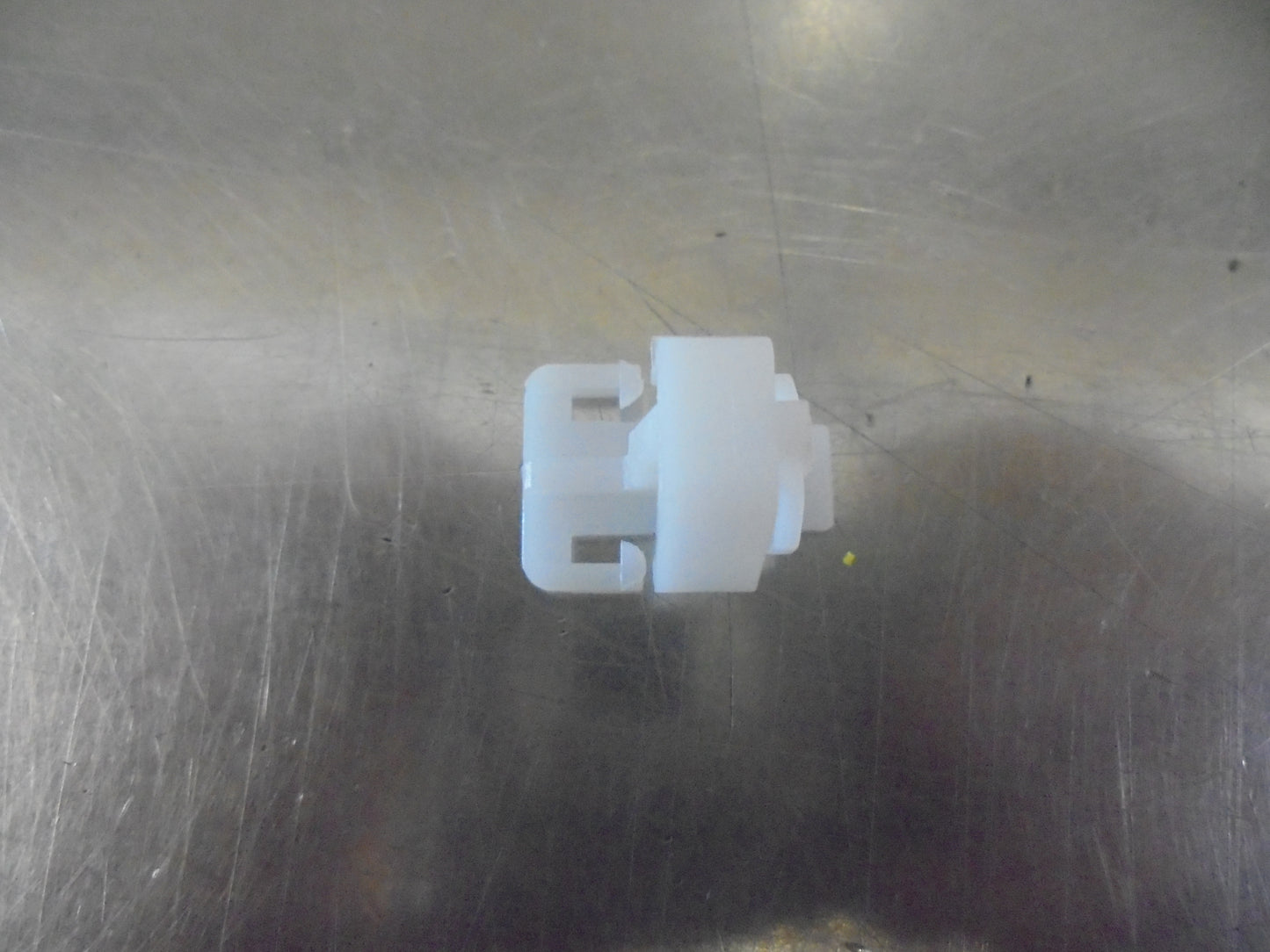 Honda CR-V Civic-Odyssey Genuine Side Protector Clip New Part
