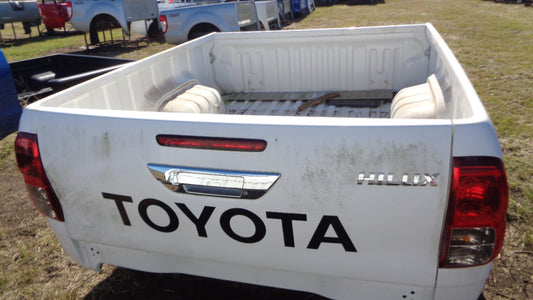 Toyota Hilux SR5 EXTRA Cab Tub White 2015 Onwards New Part