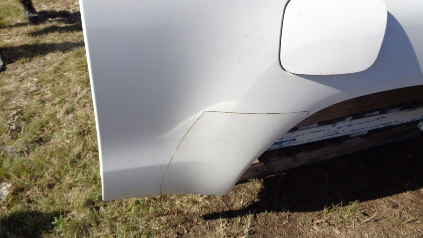 Toyota Hilux SR5 EXTRA Cab Tub White 2015 Onwards New Part