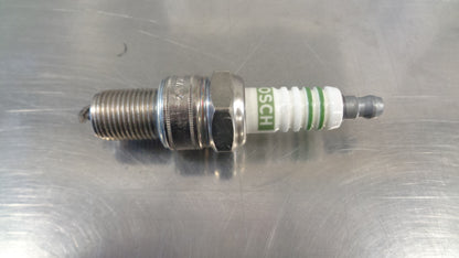 Bosch Spark Plug WR8DC suits Mercedes S-Class New Part