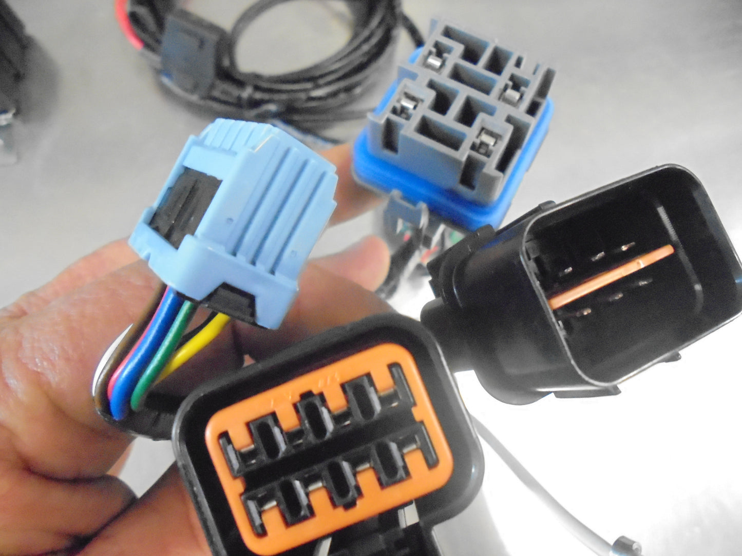 Mitsubishi ML Triton Genuine Trailer Wiring Patch New Part