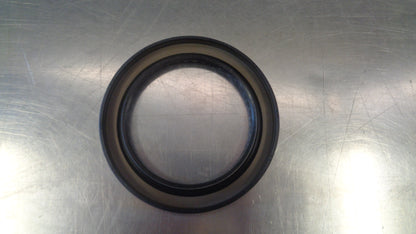 Nissan Navara D21 TD25 Genuine Front Crank Shaft Seal New Part