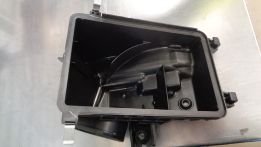 Honda CR-V Genuine Lower Air Box ASM New Part