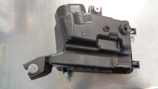 Honda CR-V Genuine Lower Air Box ASM New Part