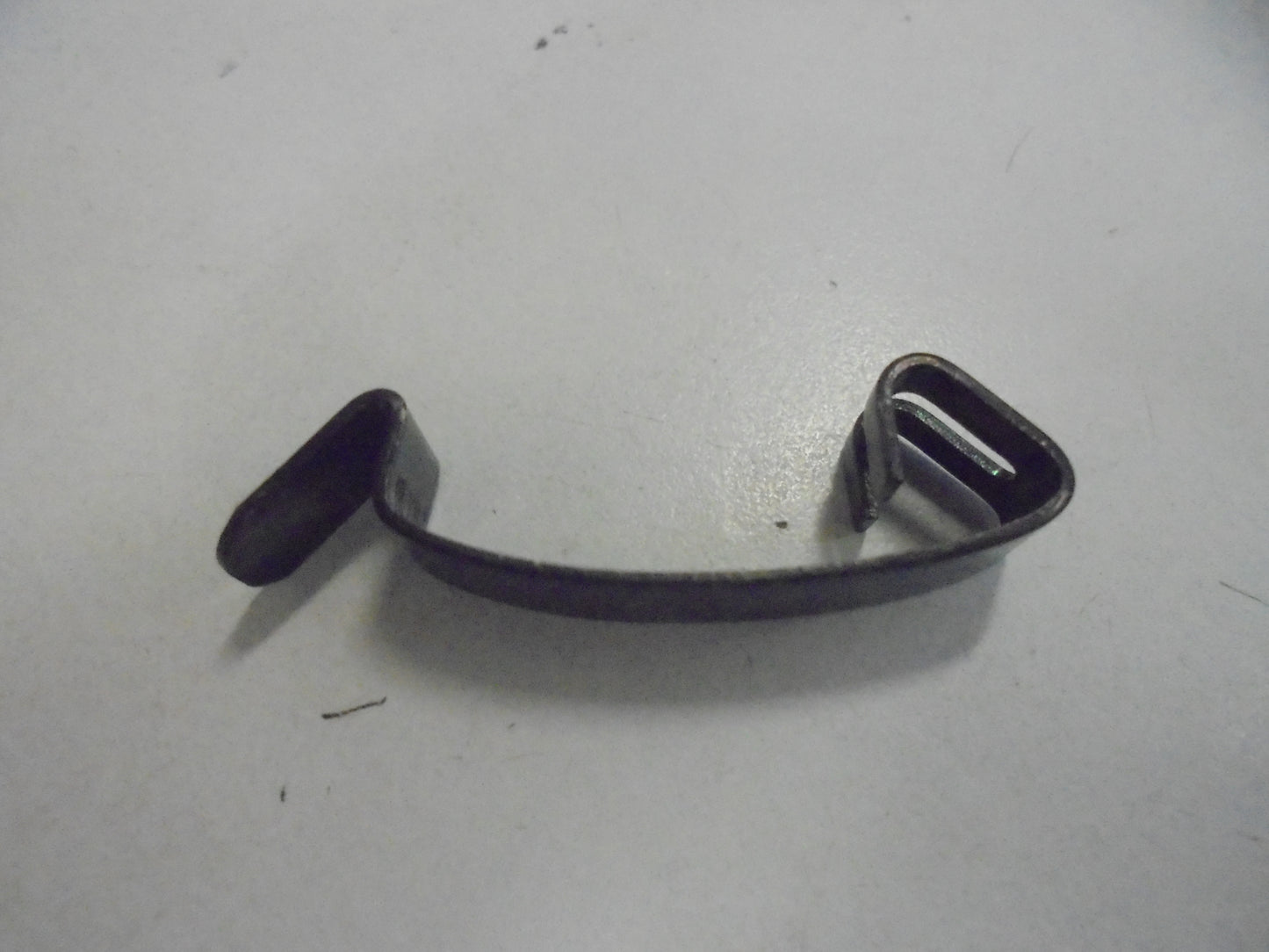 Holden Chevrolet-Daewoo-Opel Genuine Air Filter Clip New Part