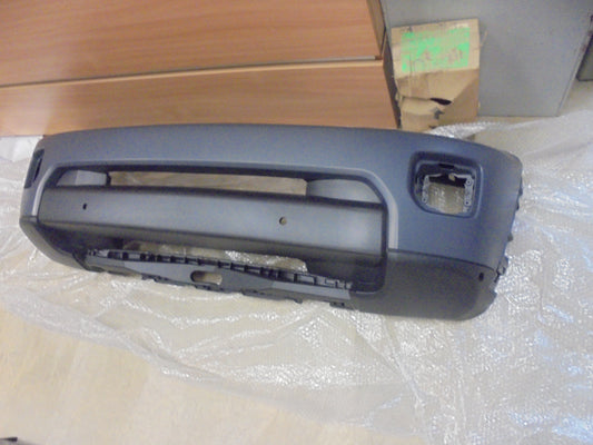 Land Rover LR4 Genuine Front Bumper Bar Cover New Part