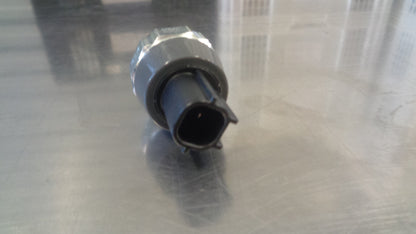 Nissan Navara, Pathfinder, Murano Genuine Oil Pressure Switch New Part