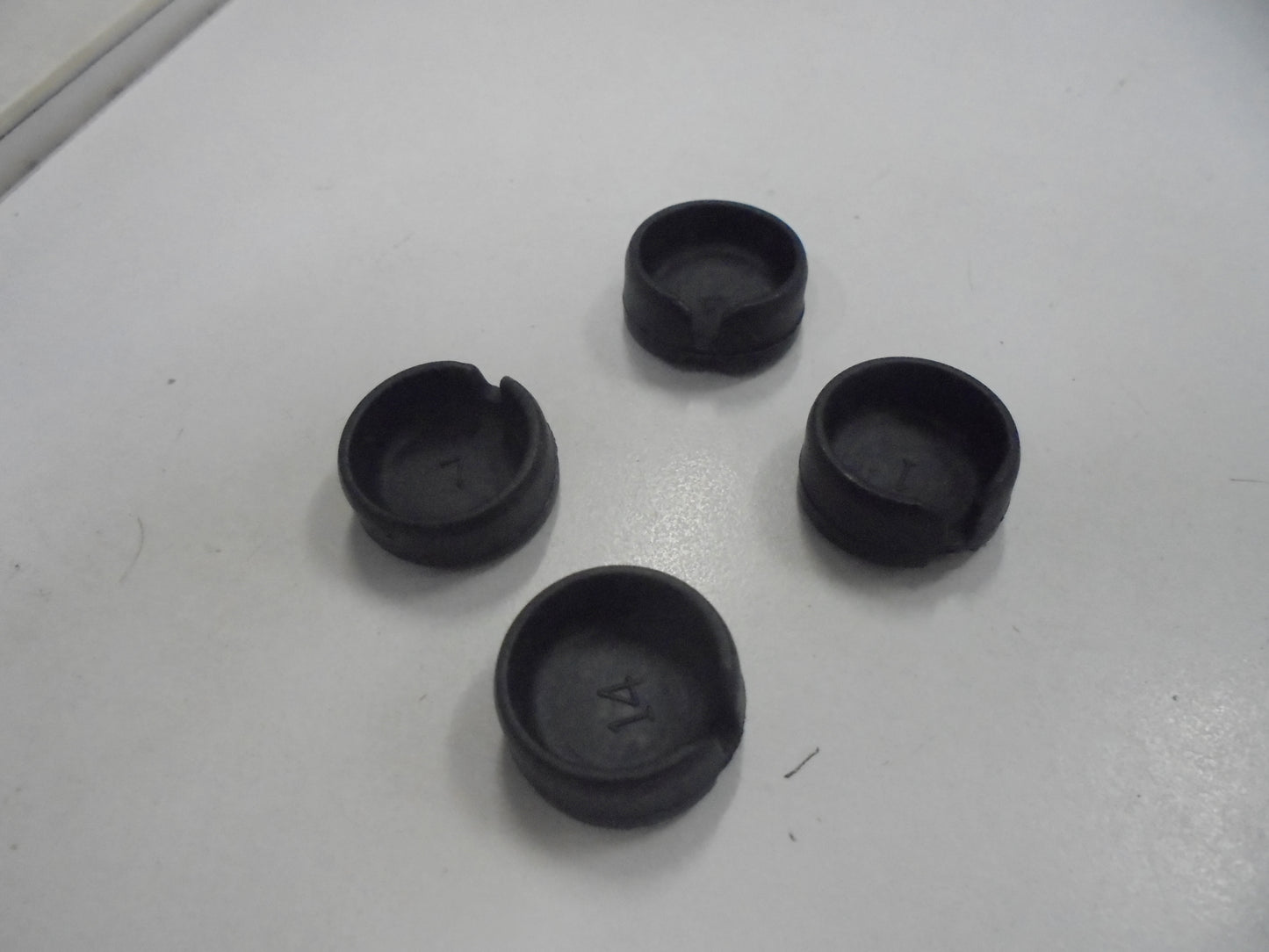 Holden Genuine Seat Cushion Button ( Pack Of 4 And Pack Of 3) New Part