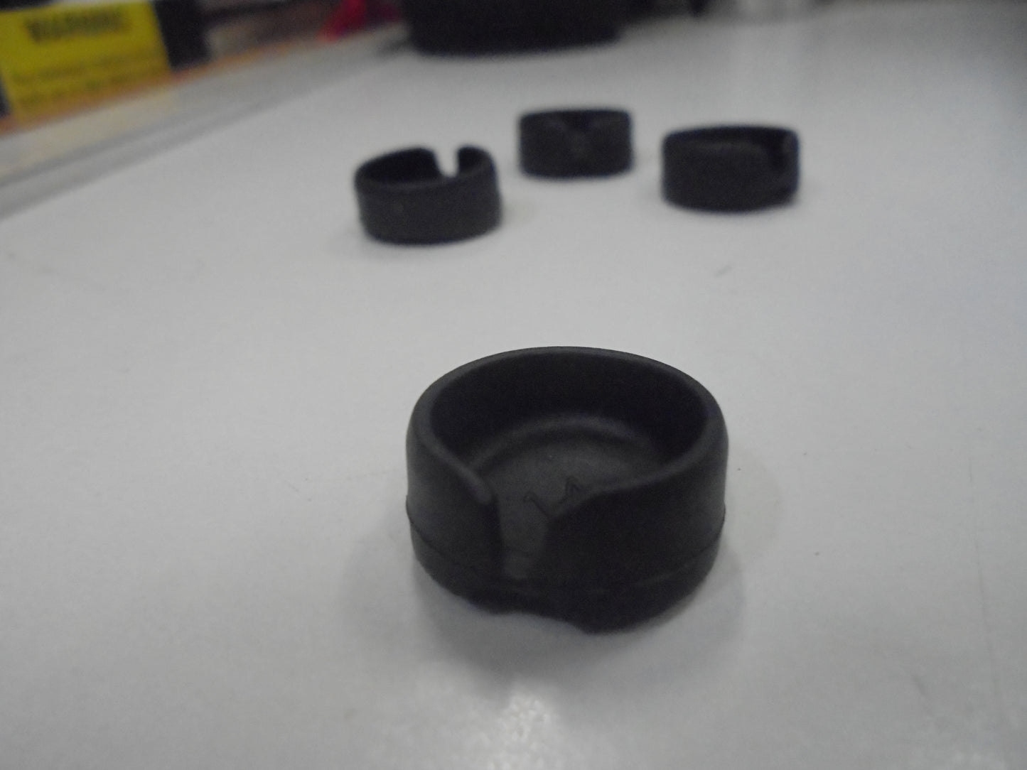 Holden Genuine Seat Cushion Button ( Pack Of 4 And Pack Of 3) New Part