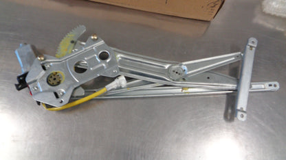 Holden Cruze Genuine Right Hand Window Regular New Part