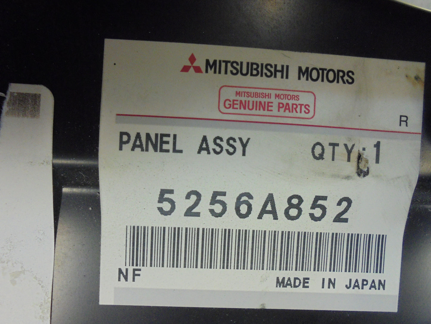Mitsubishi ZH Outlander Genuine Front Upper Headlamp Support Panel New Part