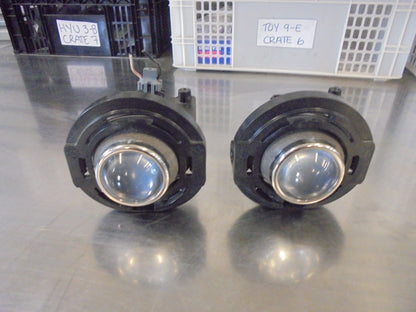 Jeep Compass/Dodge Dart Genuine Fog Light Pair New Part