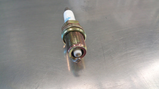 Spark Plug Genuine Nissan Sentra/200SX/300ZX New Part