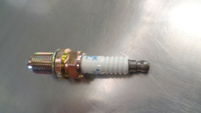 Spark Plug Genuine Nissan Sentra/200SX/300ZX New Part