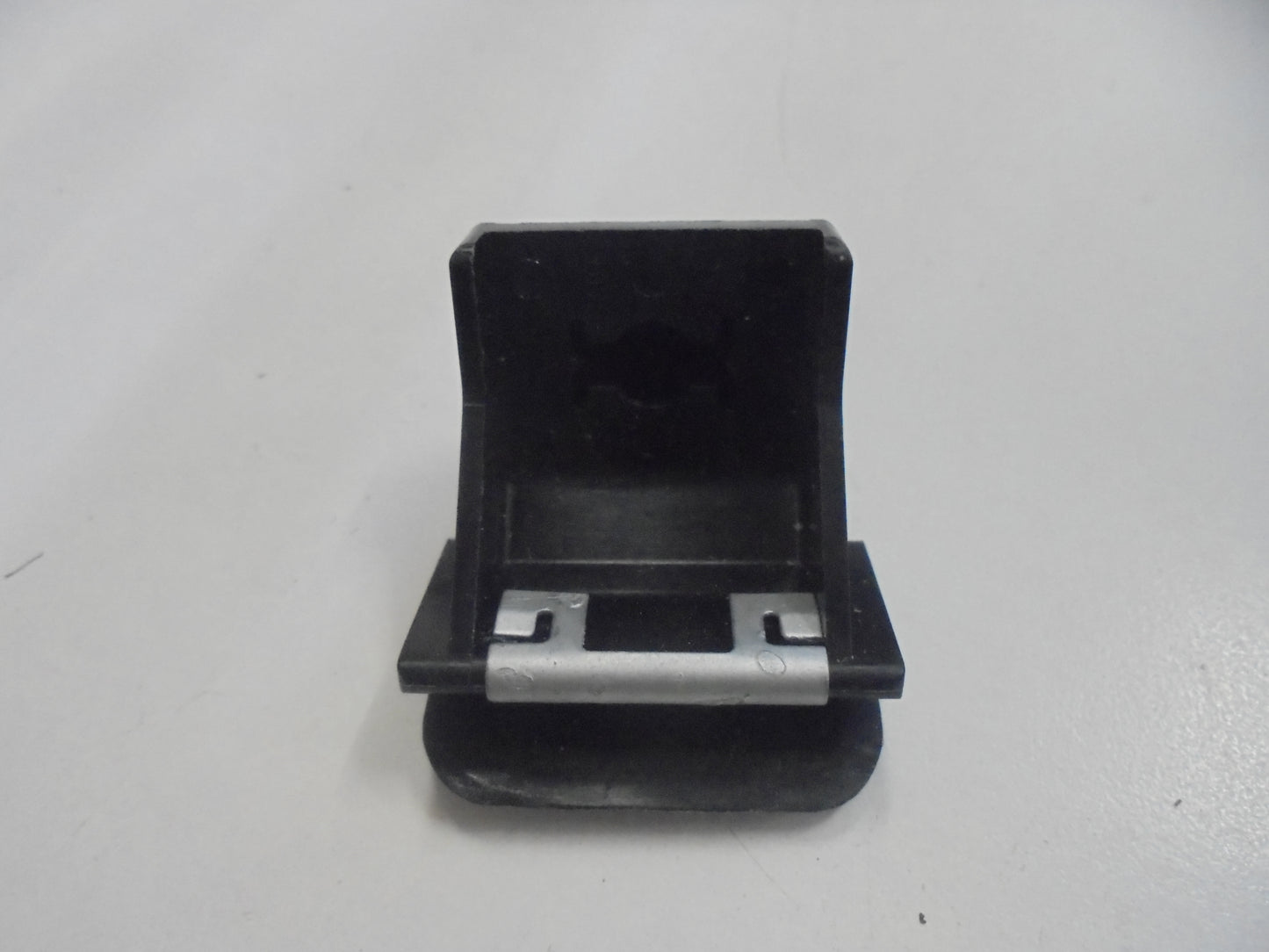 Nissan Pathfinder-200SX Genuine Rear Bumper Fascia Clip New Part