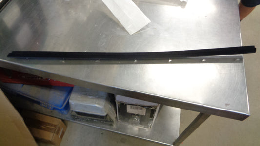 Honda Jazz Genuine Left Hand Front Weatherstrip New Part