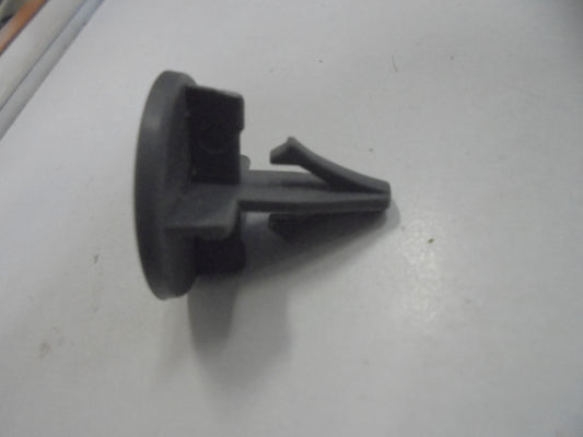 Toyota Hilux Genuine Instrument Panel Clip No.2 New Part