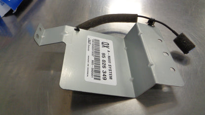 Holden Captiva Genuine Navigation Antenna New Part