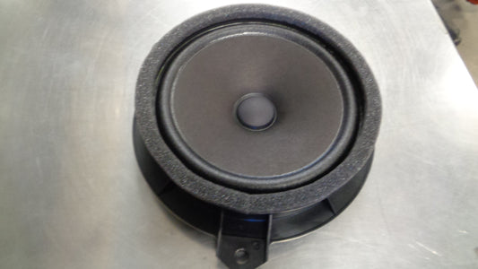 Holden Trailblazer Genuine Rear Door Speaker ASM New Part