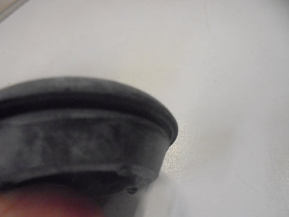 Nissan Pathfinder/Rogue/Juke Genuine Rear Tail Gate Wiper Arm Seal New Part