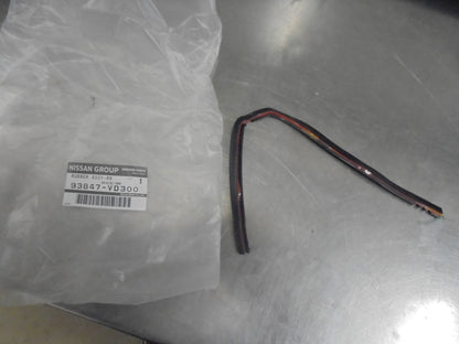Nissan Patrol GU Y61 Wagon Genuine Rear Fender Rubber Assy New Part
