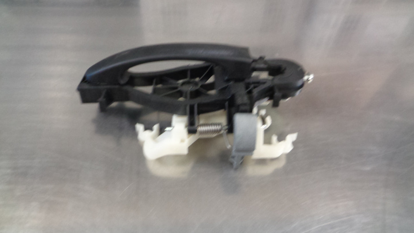 Volkswagen Caravelle  Bus Genuine Front Right Handle Exterior New Part