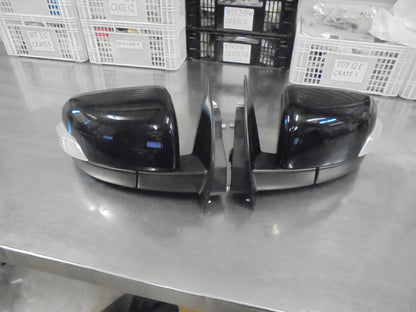 Ford PX3 Wildtrack Genuine Outer Drivers/Passengers Auto Fold New Part