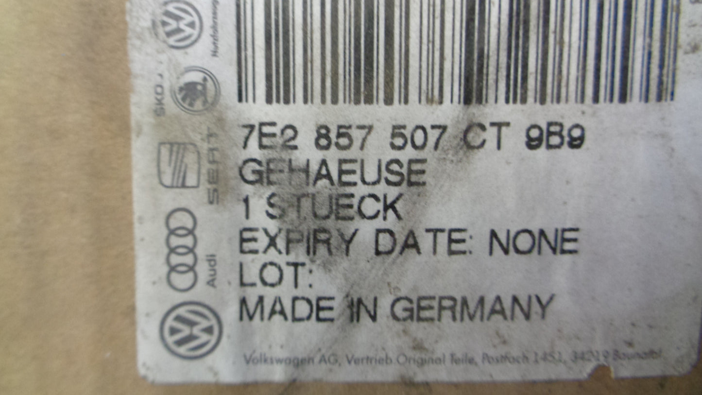 Volkswagen Transporter Genuine  Left Hand  Door Mirror Unit New Part