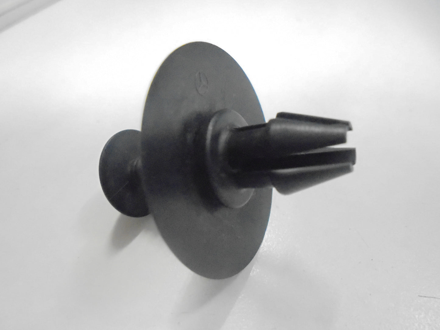 Mercedes Benz Genuine Expansion Rivet New Part