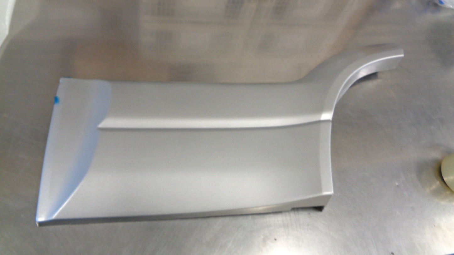 Suzuki Grand Vitara Genuine Rear Left Beltline