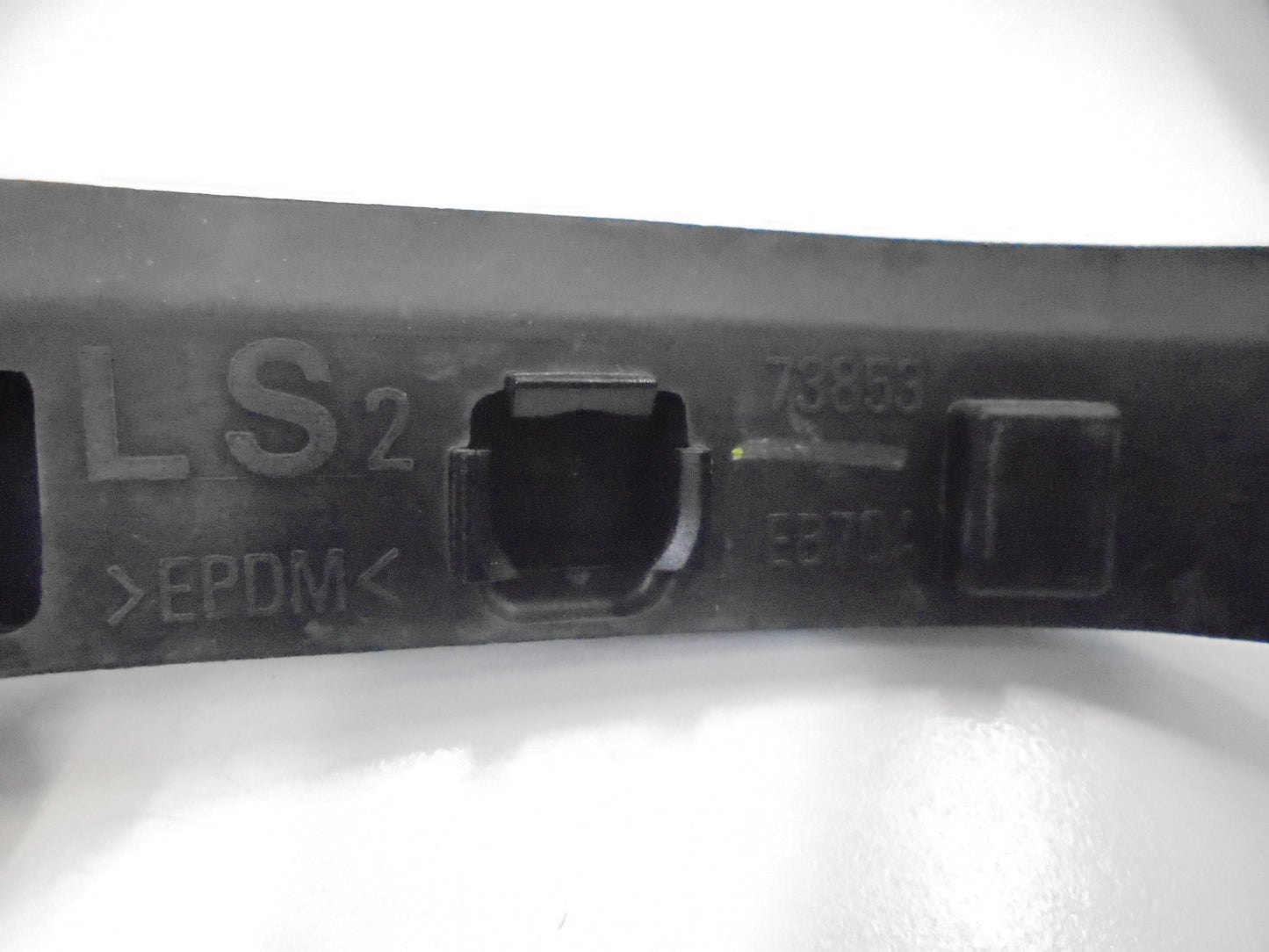 Nissan Navara D40Thai Single Cab Genuine Right Hand Rear Roof Drip Molding New Part