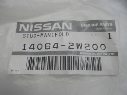 Nissan Patrol GU-D22 Wagon Genuine Exhaust Manifold Stud New Part