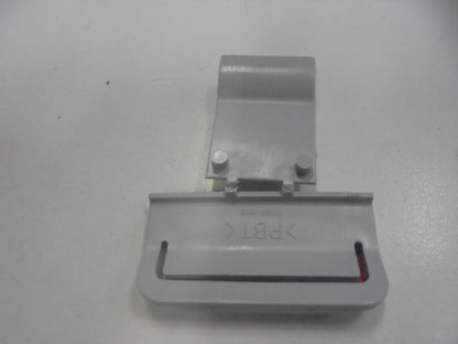 Mitsubishi Triton Genuine Drip Molding Clip New Part