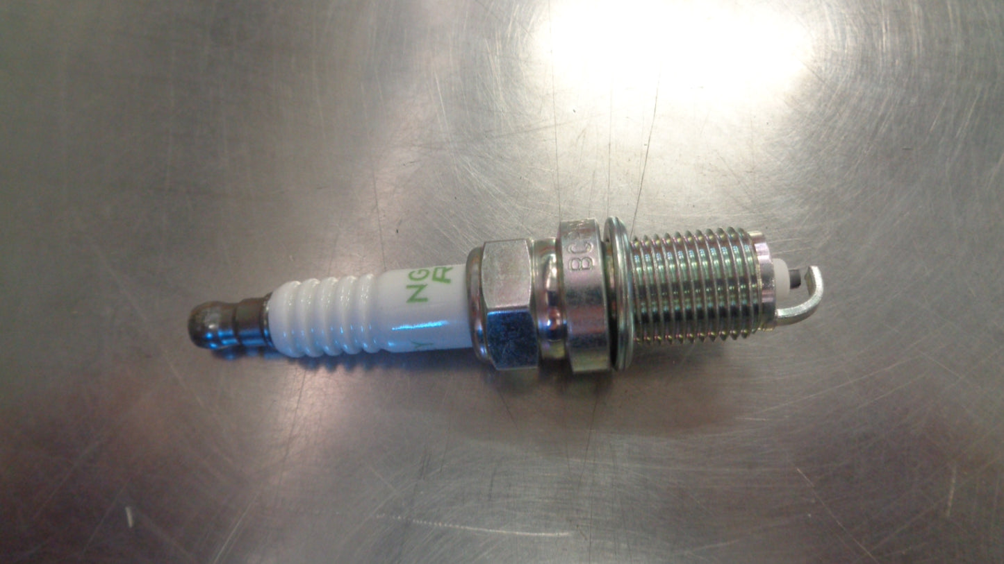 NGK Resistor VG Spark Plug Suits Toyota Camry/Celica/Rav 4