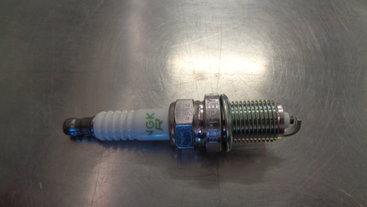 NGK Resistor VG Spark Plug Suits Toyota Camry/Celica/Rav 4