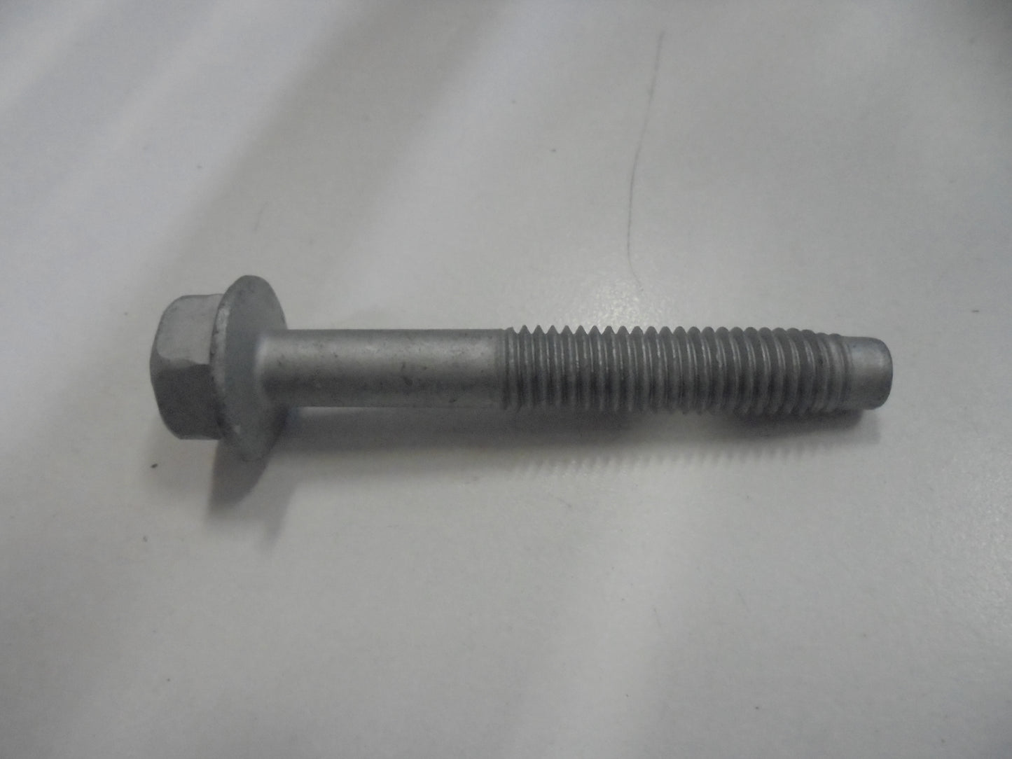 Holden Astra Diesel Genuine Fuel Injector Bolt M8x55 New Part