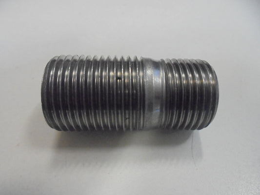 Nissan 200sx/280zx/300zx/720/D21/Pulsar Genuine Oil Filter Stud New Part