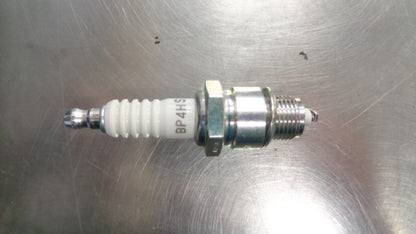NGK Nickel Spark Plug Suits Various Motorbike Yamaha/Suzuki/Honda