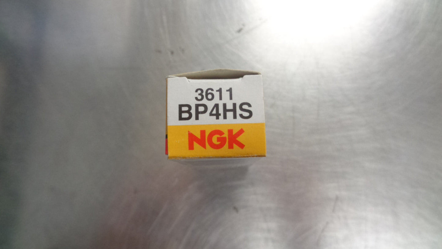 NGK Nickel Spark Plug Suits Various Motorbike Yamaha/Suzuki/Honda