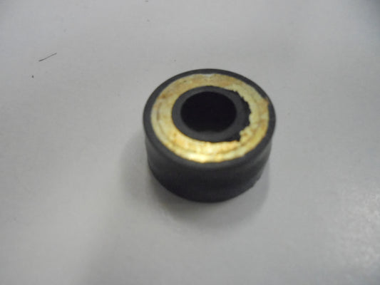 Nissan 200SX/300ZX/720/D21/Pathfinder/Maxima Genuine Engine Valve Grommet New Part