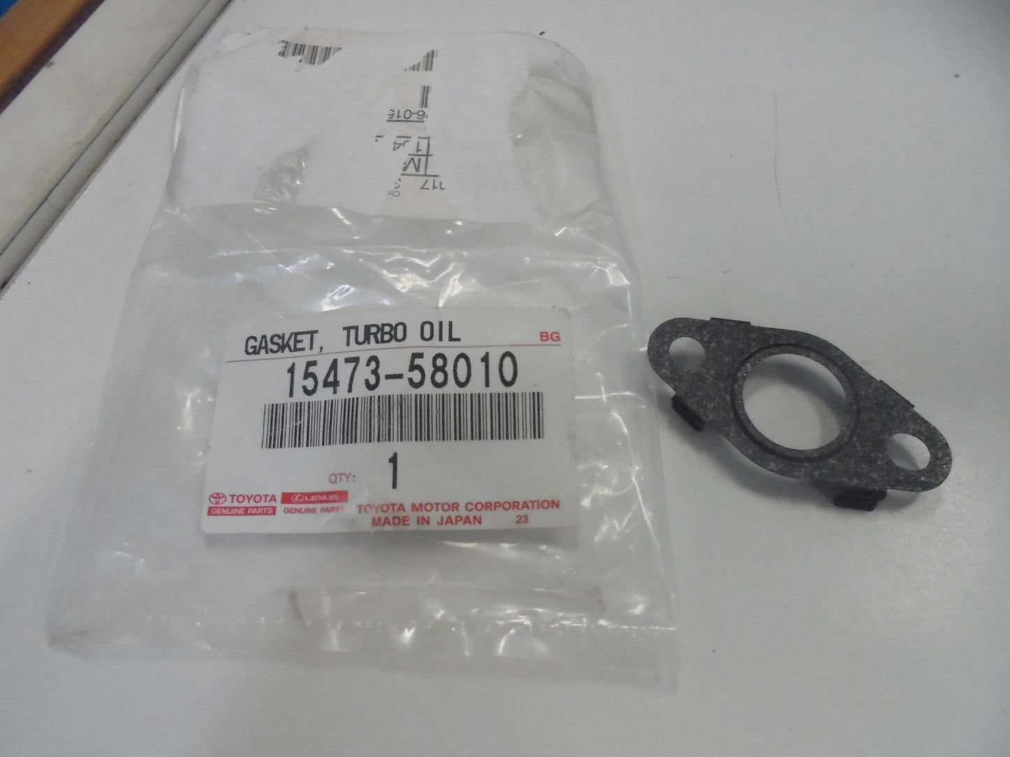 Toyota Dyna 200/Landcruiser/Coaster Genuine NO2 Outlet Turbo Oil Gasket New Part