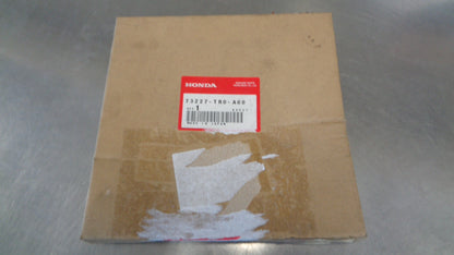 Honda Civic Genuine Lower Rear Glass Seal New Part