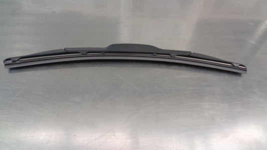 Subaru XV Genuine Left Hand Front Wiper Blade New Part